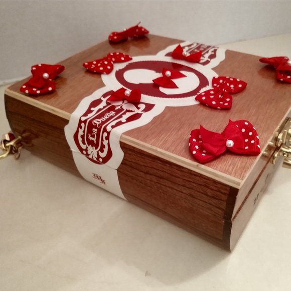 Original Suenos de Saundra Upcycled LA DUENA Cigar Box Purse - Picture 6 of 12